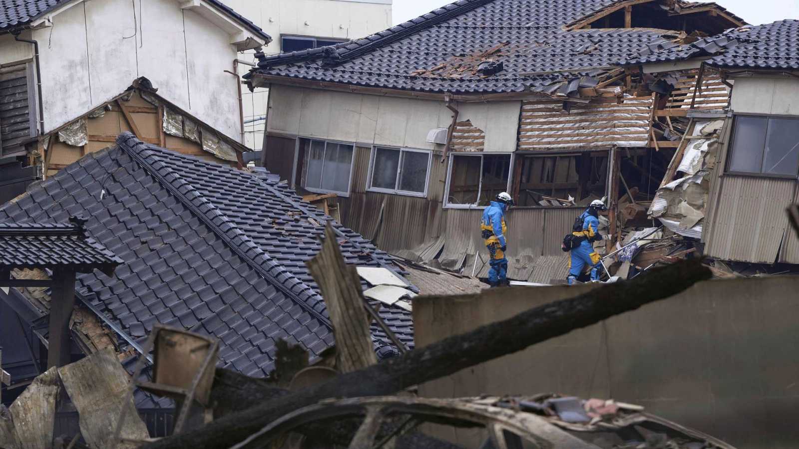 Aumenta A La Cifra De Muertos Por Una Serie De Terremotos En Jap N