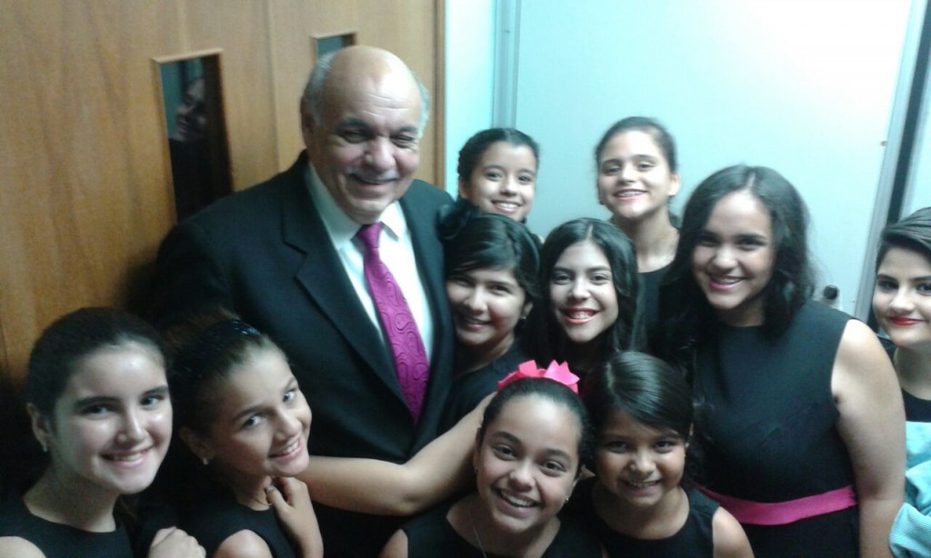 MaxAllieyVocesBlancas