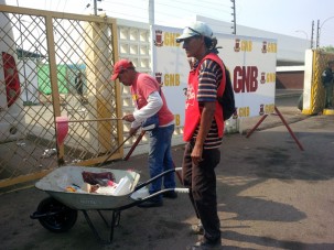 IMG-20160408-WA005