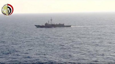 EgyptAir: encontraron restos humanos, asientos y valijas en el Mediterráneo.