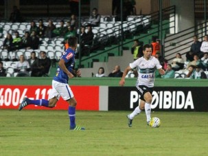 MaesricoCoritiba11-VERSIONFINAL