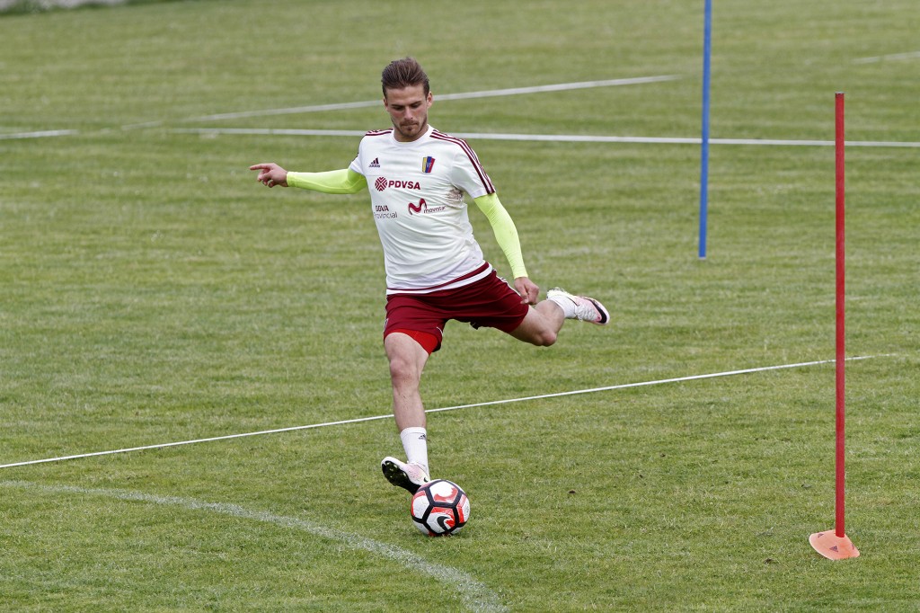 Vinotinto Galicia Entrenamiento Version Final (5)