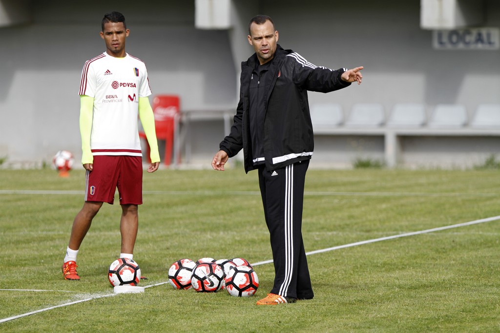 Vinotinto Galicia Entrenamiento Version Final (9)