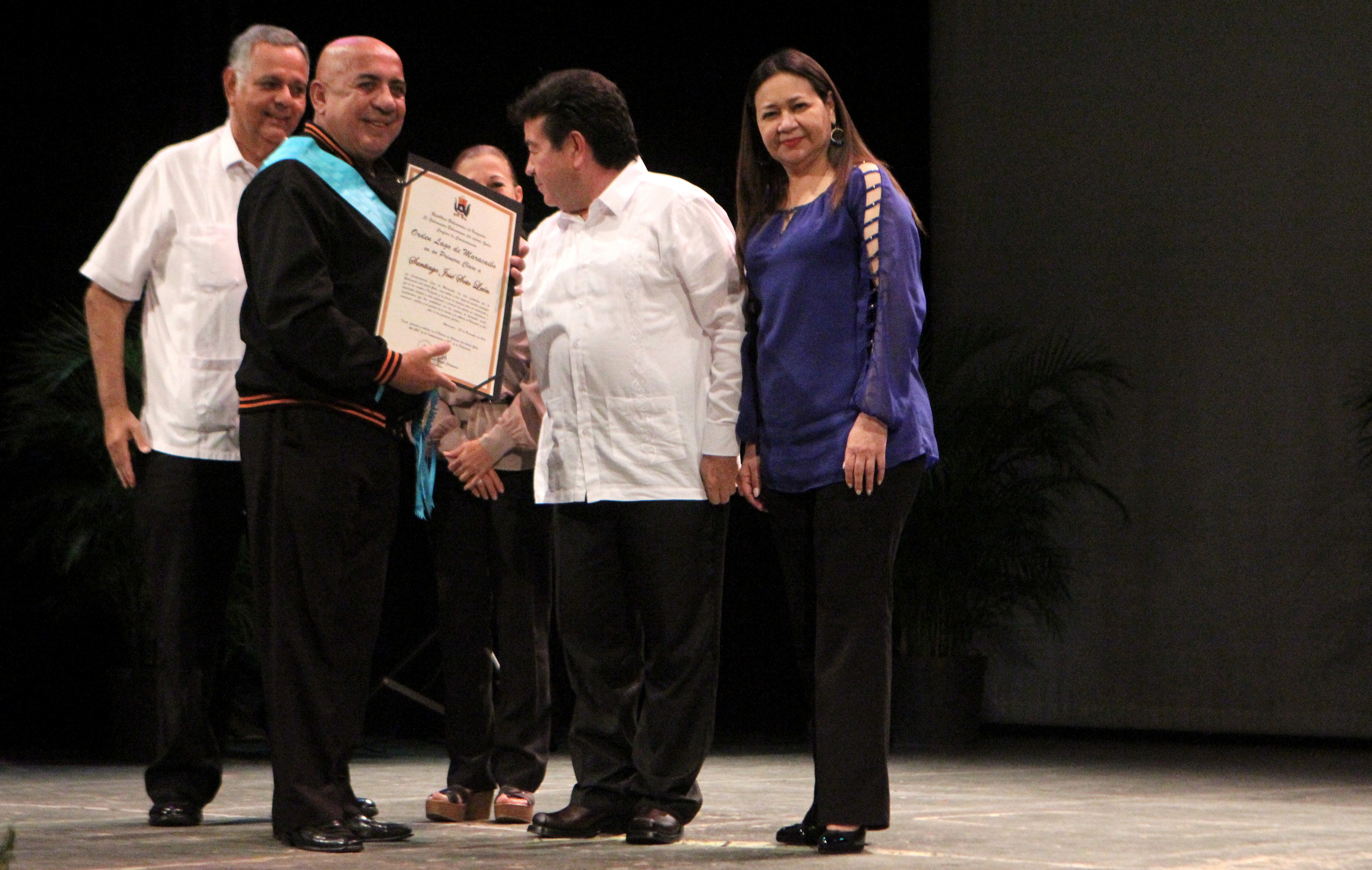 ea-santiago-soto-conmemoracion-dia-del-gaitero-teatro-baralt-foto-eleanis-andrade