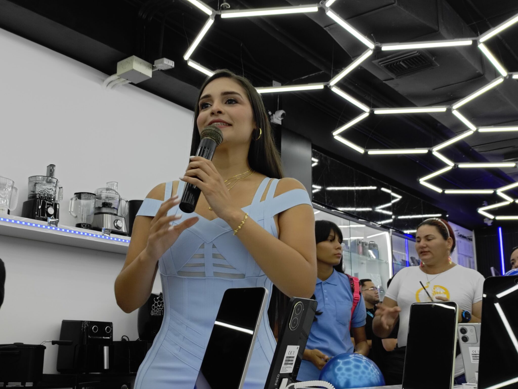 Krece abre en Maracaibo su primera tienda física a nivel nacional con ...