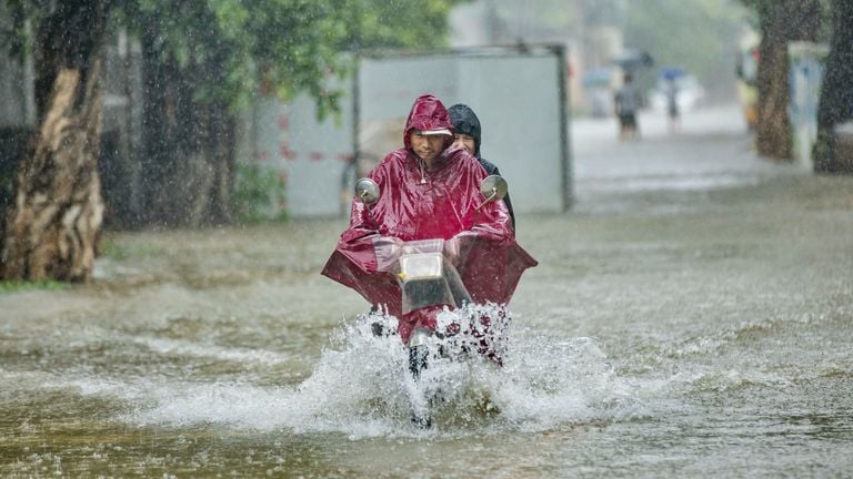Lluivas en china